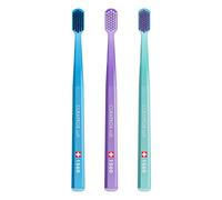 Curaprox Brosse à dents Souple CS 1560 - Pour Adultes En transition de Poils Durs/Nettoyage Doux et Efficace/Pack de 3 / Couleurs aléatoires/Fabriqué en Suisse