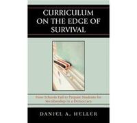 Curriculum on the Edge of Survival by Daniel Heller Daniel Heller (Auteur)