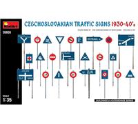 Czechoslovakian Traffic Signs 1930-40’S Diorama 1:3 5 Plastique Model Kit