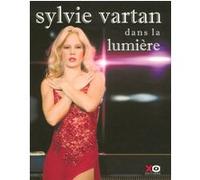 Dans la lumière Sylvie Vartan (Auteur), Christian Cazalot (Contributions), Eric Cazalot (Contributions)