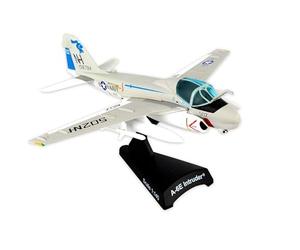 Daron Worldwide Trading Timbre-Poste a-6 Intruder va-52 knightriders 1/14 modèle Avion