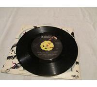 Daryl Hall & John Oates - Out Of Touch - RCA Victor - PC 3917