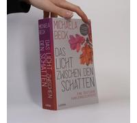 Das Licht Zwischen Den Schatten