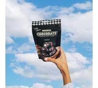 Dattes Fourrées aux Amandes et Enrobées de Chocolat,100G. Paquet individuel. Découvrez une fusion exquise entre tradition orientale. (100g, Chocolat noir)