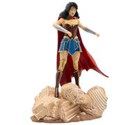 DC Comics Wonder Woman Figurine Bullyland Parfaite comme Jouet, décoration et Petit Cadeau pour Les Enfants à partir de 3 Ans et Les collectionneurs, Figurine de Collection détaillée 15 cm pour