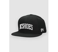 Casquette DC Shoes Semi-Pro noir pur blanc.