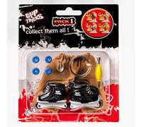DDA-Grip and Tricks - Finger Roller Skates Noirs Pack 1 avec 4 Mini Roues supplémentaires 1 Outil pour Inline Finger Skates et 2 Accessoires pour Mini Fingerboards - Jouet à Doigt 8 pièces dès 6 Ans