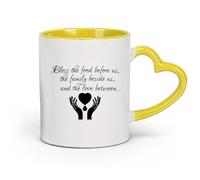 DEBINGY céramique Tasses à thé et à café Que Dieu bénisse les mains en prière tenant le cœur, la cuisine bénisse la famille （11oz/320ml） Café ou cadeau Jaune