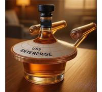 Decanter Whisky Figurine - 300ML Carafe A Decanter Vin, Bouteille De Vin Et De Whisky En Forme De Vaisseau Spatial 3D, Carafe À Whisky En Verre Fantaisie, Distributeur De Vin Amusant(#2)