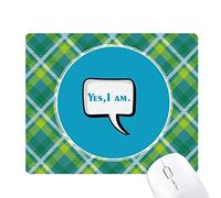 décision de reconnaissance langue quotidienne. réseaux verte grille pixel tapis de souris