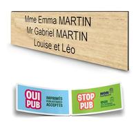 DECOHO - Plaque Boite aux Lettres personnalisée adhésive 100x25mm - Effet Bois Clair - 3 Lignes Gravure Laser - Stickers Stop Pub offerts - Marron