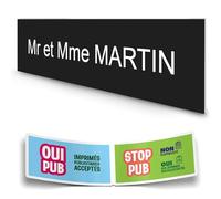 DECOHO - Plaque Boite aux Lettres personnalisée adhésive - Plastique Noir Lettres Blanches - 100x25 mm, 1 Ligne, Stickers Stop Pub Offert - Noir