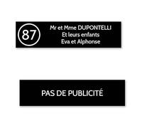 DECOHO Plaque nom avec numéro + Plaque Stop Pub pour Boite aux Lettres Format Decayeux (100x25mm) Noire Lettres Blanches - 3 Lignes - 2,5