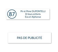 DECOHO Plaque nom avec numéro + Plaque Stop Pub pour Boite aux Lettres Format Edelen (99x24mm) Blanche Lettres Bleues - 3 Lignes