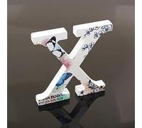 Décoratif Bois Lettres, 26 Alphabet Blanc Lettres en Bois Avec Motif Papillon et Fleur imprimé pour Déco Nom des Enfants Fête d'anniversaire de Mariage Décoration de Maison et de Chambre à Couche (X)