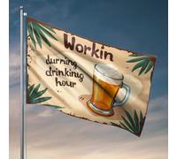 Décoration de bar de sport avec inscription « Workin' during drinking hour : A Toast to Productivity ! » Drapeau humoristique pour bar (60 x 90 cm)