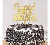Décoration de gâteau Cupid Is Stupid Mr & Mrs - Silhouette personnalisable - Élégante mariée et marié - Pour mariage, fiançailles, fête prénuptiale, cadeaux de fête prénuptiale - Doré pailleté