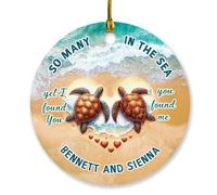 Décoration de Noël 2025 avec noms personnalisés en forme de tortue de mer, So Many in The Sea Yet I Found You, décorations de Noël personnalisées pour couple - Ornements à suspendre - Cadeaux de Noël