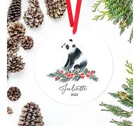 Décoration De Noël en Céramique Petit Panda avec Une Branche De Baies Pendentifs en Porcelaine Souvenir Décorations De Noël pour Papa Maman 7.3Cm