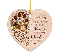 Décoration De Noël en Céramique Vos Ailes Étaient Prêtes, mais Nos Cœurs Ne L'Étaient Pas Personnalisées Pendentifs en Porcelaine Rond pour Papa Maman 7.3Cm