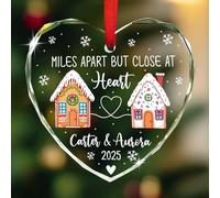 Décoration de Noël personnalisée 2025 avec inscription « Miles Apart But Close at Heart » en verre, cadeaux pour meilleures sœurs, noms personnalisés, décoration de sapin de Noël
