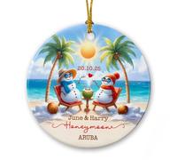 Décoration de Noël personnalisée en céramique pour couple de lune de miel 2025, décoration de Noël sur la plage, cadeaux pour Mr & Mrs Just Married, date et noms personnalisés, couple bonhomme de