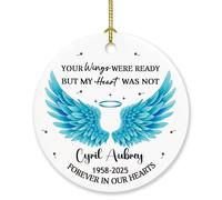 Décoration de Noël personnalisée Forever in Our Hearts 2025, Your Wings were Ready But My Heart was Not Xmas Ornements personnalisés Année et nom d'ailes d'ange Cadeau commémoratif pour les parents