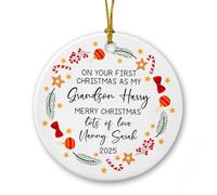 Décoration de Noël personnalisée « On Your First Christmas As My Grandson » - Cadeau de Noël pour nouveaux grands-parents - Décoration de Noël avec nom personnalisé - Décorations pour sapin de Noël