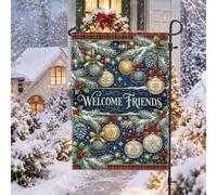 Décoration de Noël Welcome Friends Drapeau de jardin 30,5 x 45,7 cm | Branches de pin, drapeau de cour, baies de houx, bordure à carreaux, panneau de bienvenue, thème d'hiver