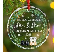 Décoration en verre personnalisée « The Year We Became Mr. & Mrs. » Cadeau de mariage pour les couples, décoration de Noël pour premier Noël 2025, noms et année personnalisés pour couple juste marié