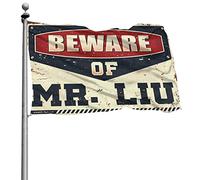 Décorations de dortoir pour les gars de l'université « Beware of Mr. Liu » Drapeaux d'université pour les gars décorations de jardin (60 x 90 cm)