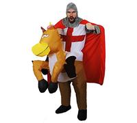 Déguisement de chevalier sur son cheval pour adulte avec une tunique blanche à croix rouge + une cape rouge + protection souple pour la tête + un pantalon gonflable en forme de cheval cabré. Ideal pour les enterrements de vie de garçon. ( Small )