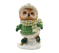 Dekohelden24 Hibou d'hiver, Figurine de Noël, Figurine de Chouette, Chouette décorative, Figurine d'hiver avec écharpe et Skis en céramique, en Vert et Marron, L x l x H 9 x 7 x 15 cm.