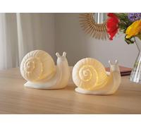 Dekoleidenschaft Lot de 2 figurines décoratives escargot en porcelaine, blanc, avec éclairage LED, décoration lumineuse, figurine en porcelaine, lampe décorative
