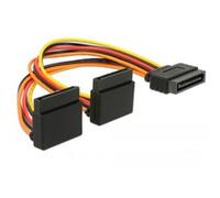 DeLOCK Alimentation SATA 15 broches > 2 x alimentation SATA 15 broches, Câble