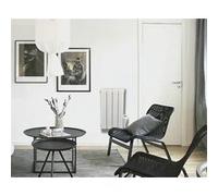 Deltacalor radiateur électrique en aluminium à inertie fluide Milan 700W, équipé d'un thermostat digital programmable. G