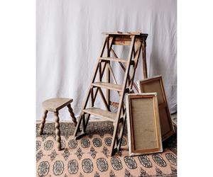 Denis, l'escabeau en bois patiné n°26