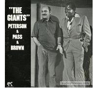 Dennis Brown & Freddie Mcgrego - Reggae Giants [Vinyl LP]