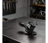 Dérailleur arrière de VTT conçu pour les VTT à 7 vitesses, 9 vitesses, 21 vitesses et 27 vitesses, performance stable sur les sentiers et les routes urbaines (yeux)
