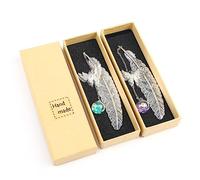 DERAYEE 2pcs Marque-page Plume en Métal Papillon et Fleur Sèche Éternelle Perles de Verre Pendentif Cadeau pour Étudiant Lecteur Enfant et adult