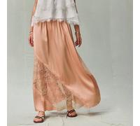 Dernière jupe patchwork en satin et dentelle de style doux français pour femmes, design à taille élastique, satin drapé avec patchwork de dentelle diagonale, crée une atmosphère de rêve, idéale pour l