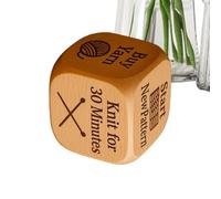 Dés à tricoter en bois - Cubes de décision de matelassage - 5,1 cm - Motifs gravés - Accessoires de avec motifs amusants - Outil pour travaux manuels, femmes, amis, famille
