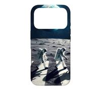 des astronautes Qui marchent sur la Lune à Space Abbey Crossing on The Moon Coque pour iPhone 17 Pro