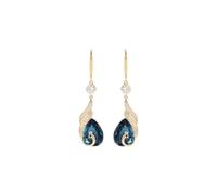 Des boucles d’oreilles en cristal rouge en phénix, un sens haut de gamme du luxe, comme le net rouge.