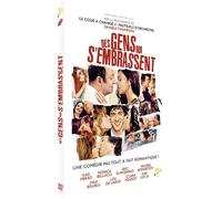 des Gens Qui s'embrassent