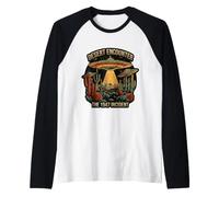 Desert Encounter The Incident 1947 Vintage Alien Lover UFO Manche Raglan