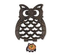 Dessous de plat en fonte Chouette - Dessous de plat décoratif pour comptoir de cuisine ou table de salle à manger, rustique, rétro - 19,7 x 15,2 cm - avec pieds en caoutchouc - Métal recyclé, finition rouillée - par Comfify