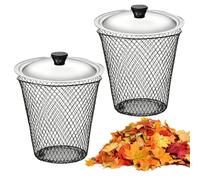 Deux boîtes de compostage de vers de jardin couvertes en maille métallique enterrée, adaptées pour la culture de vers dans les jardins, les potagers, les arrière-cours et les serres.
