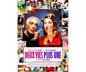 Deux vies plus une by Emmanuelle Devos