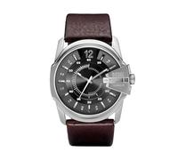 Diesel Montre pour homme Master Chief, mouvement à trois aiguilles, boîtier en acier inoxydable de 46 mm avec bracelet en cuir, DZ1206